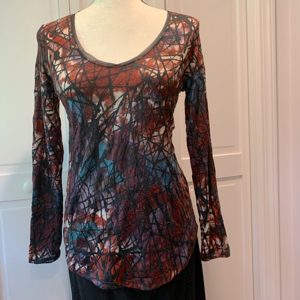 Vera Wang long sleeve tunic top